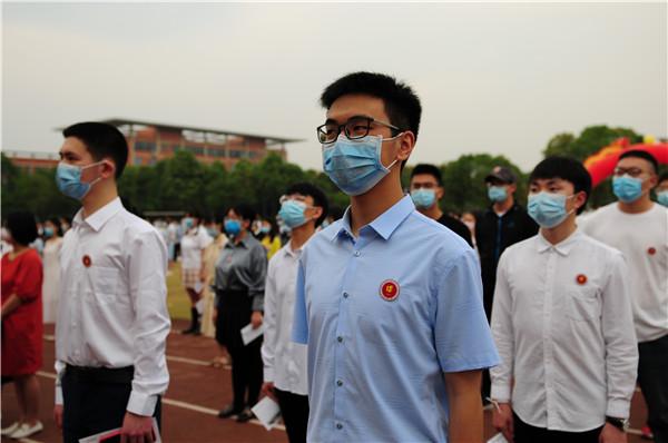 德外學(xué)子成人禮：今天起，我把責(zé)任扛在肩上